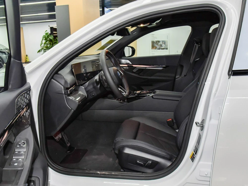 BMW i5 pricing details
